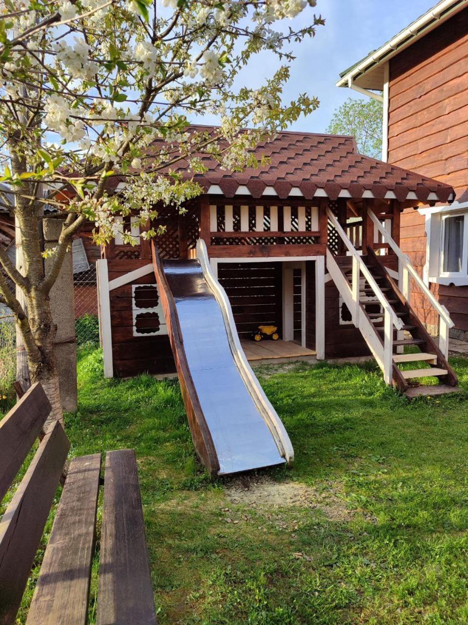 Apartamento Кольорові Подорожі 2 Slavske Exterior foto